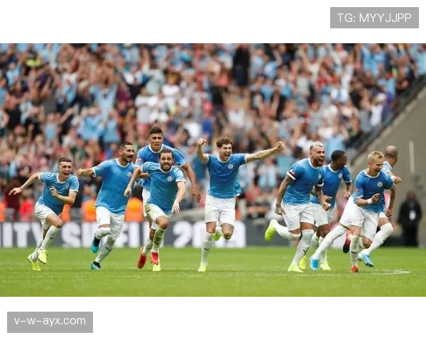 英超联赛：库克闪耀赛场，率队强势表现引关注