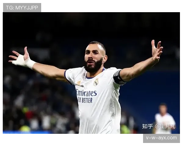 本泽马告别皇马开启新篇章，传奇前锋踏上职业生涯新征途