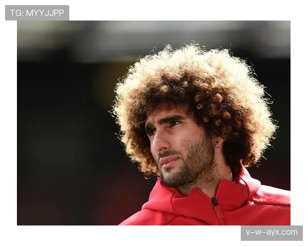 费莱尼宣布退役,山东泰山开启阵容重组新篇章 费莱尼宣布退役,山东泰山开启阵容重组新篇章