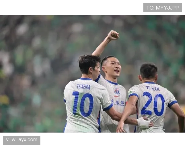 上海申花头球威胁持续升级,空中优势成制胜关键 上海申花头球威胁持续升级,空中优势成制胜关键