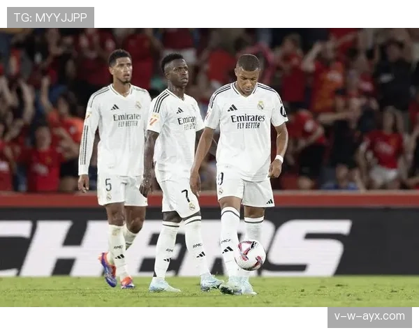 皇马更衣室权力结构生变,核心球员影响力面临调整 皇马更衣室权力结构生变,核心球员影响力面临调整