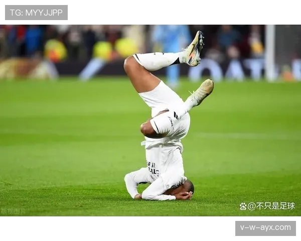 皇马陷入危机！战术问题暴露引发球迷激烈争论，球队地位能否维持争冠豪门？