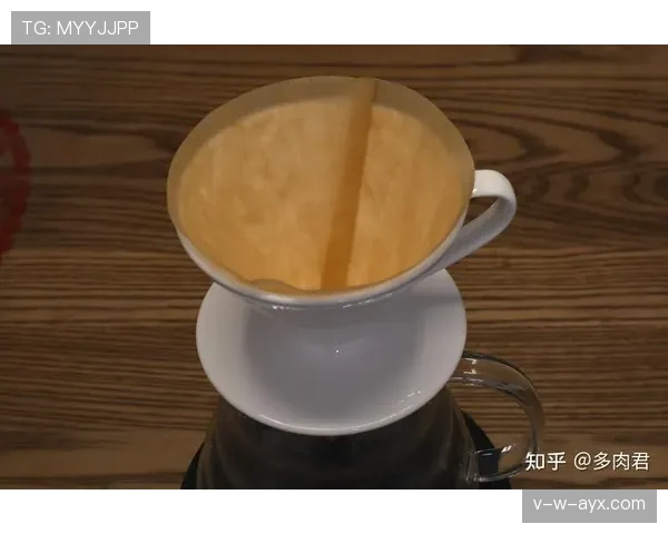 费德勒退役后每天五点起床喝手冲咖啡，这谁顶得住啊