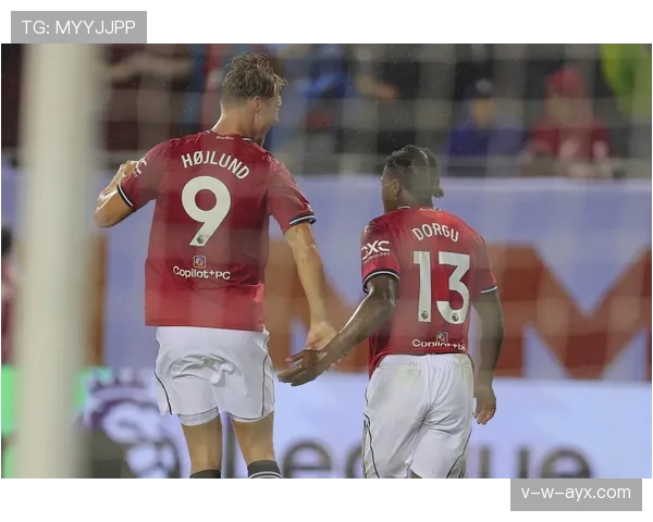 看起来更好了，但本质没变：曼联的“伪复兴”